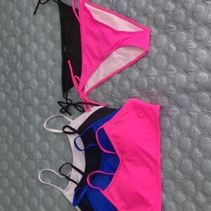Bathing suits - 4 tops, 2 bottoms sz L